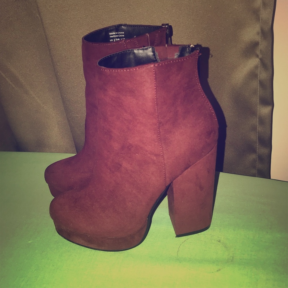 Ankle boots